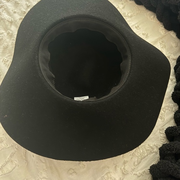 Black Wool Hat - Picture 4 of 5
